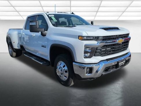 New 2026 Chevrolet Silverado 3500 LT w/ Texas Edition image 1