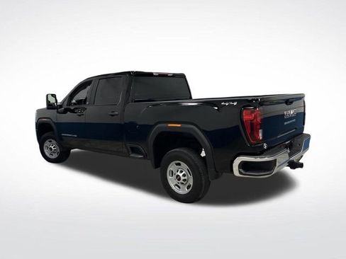 Used 2024 GMC Sierra 2500 Pro image 3