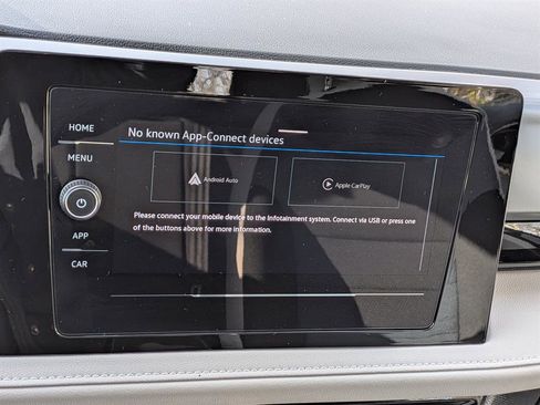 Certified 2025 Volkswagen Taos S image 31