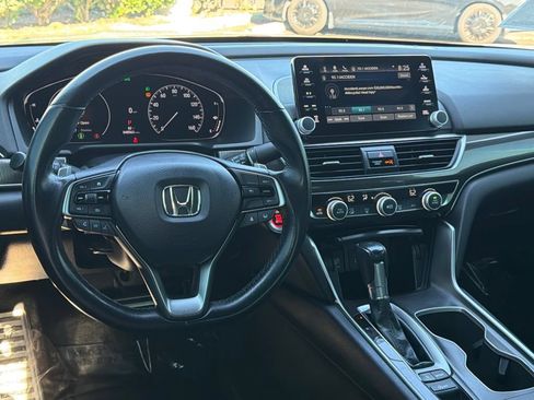 Used 2022 Honda Accord Sport image 30