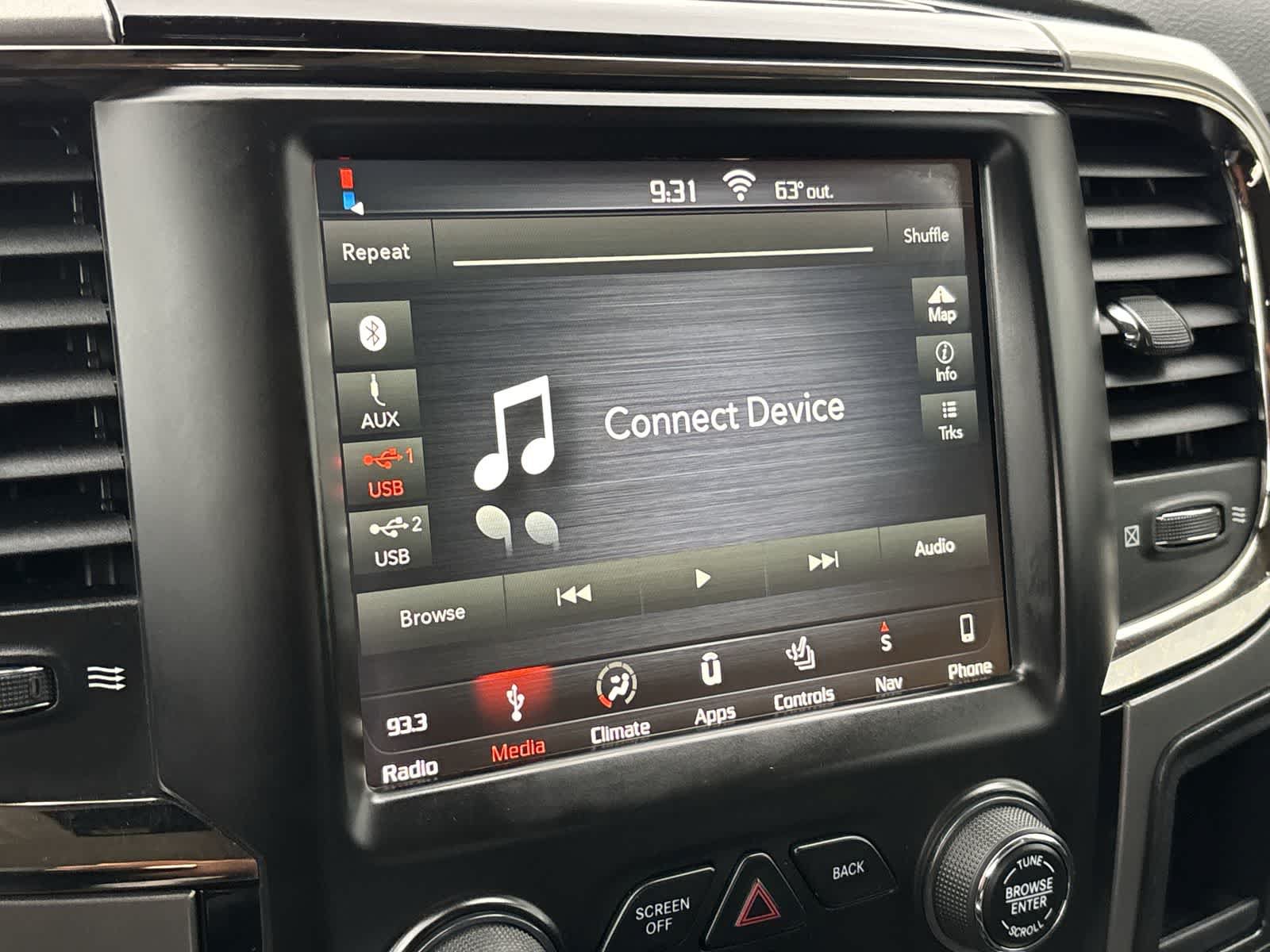 Used 2018 RAM 1500 Sport w/ Convenience Group AWD/4WD image 17