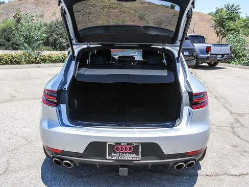 Used 2018 Porsche Macan S AWD/4WD image 26