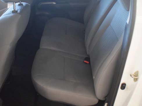 Used 2017 Toyota Tacoma SR5 image 65