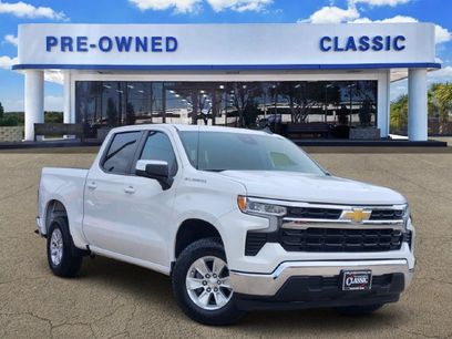 Used 2024 Chevrolet Silverado 1500 LT w/ Convenience Package II