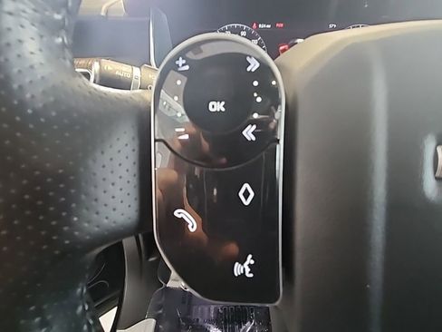 Used 2019 Land Rover Range Rover Sport HSE image 28