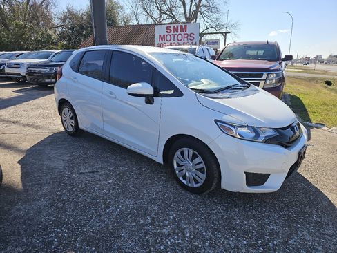 Used 2017 Honda Fit LX image 9