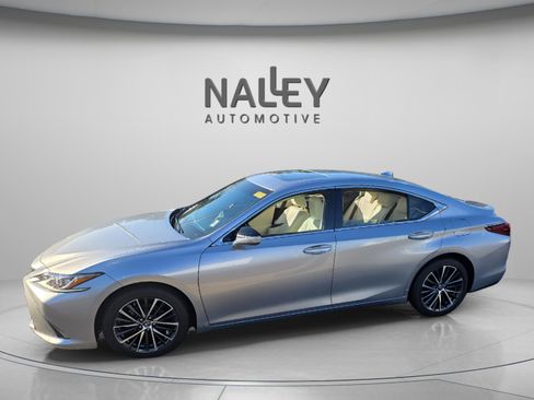 Certified 2022 Lexus ES 350 w/ Premium Package image 2