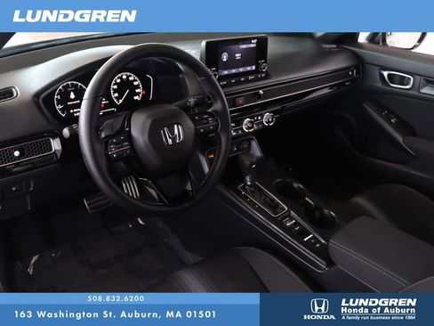 Used 2025 Honda Civic Sport image 6