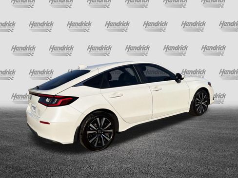 Used 2024 Honda Civic EX-L image 10