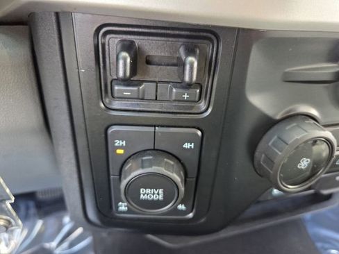 Certified 2024 Ford F350 XLT image 31