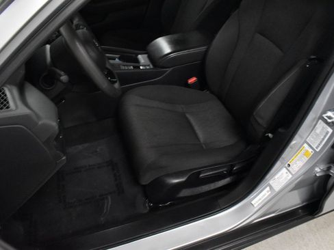 Certified 2023 Honda Accord LX image 13