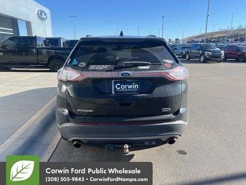 Used 2018 Ford Edge SEL w/ Equipment Group 201A image 5