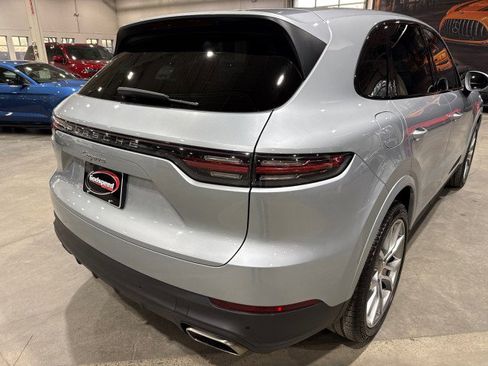Used 2020 Porsche Cayenne image 45