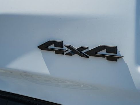 Used 2022 RAM 1500 Rebel AWD/4WD image 11
