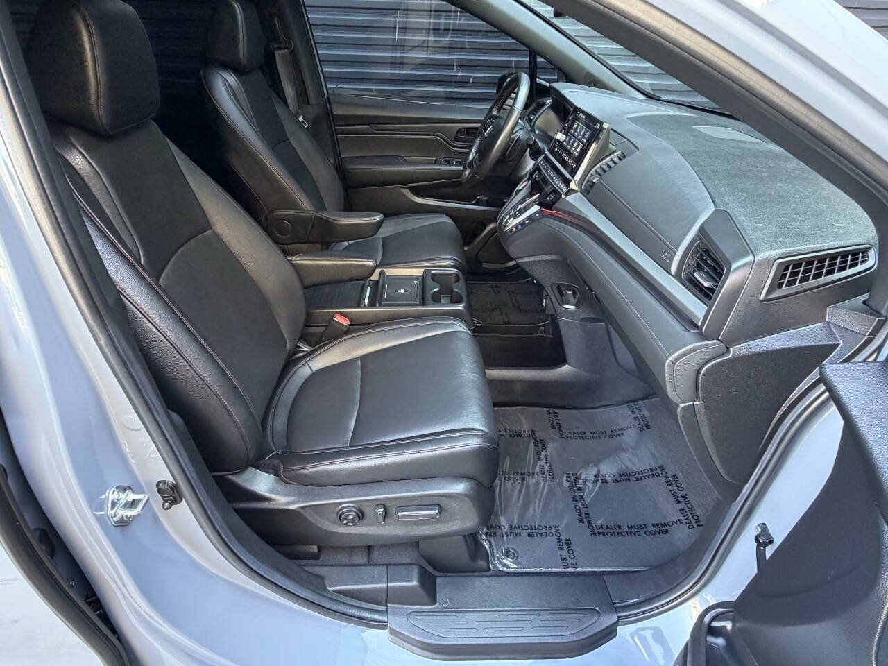 Used 2025 Honda Odyssey Sport-L image 21