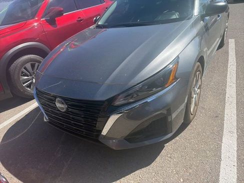 Certified 2025 Nissan Altima 2.5 S FWD image 6