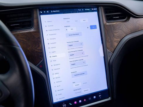 Used 2020 Tesla Model X Long Range image 27