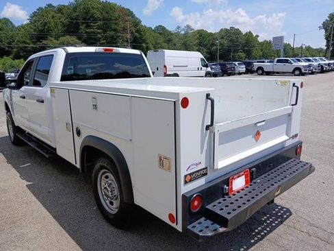 Used 2023 Ford F250 XL w/ XL Driver Assist Package AWD/4WD image 9