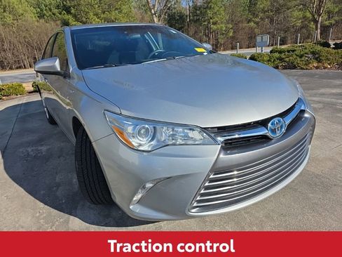 Used 2016 Toyota Camry LE image 10