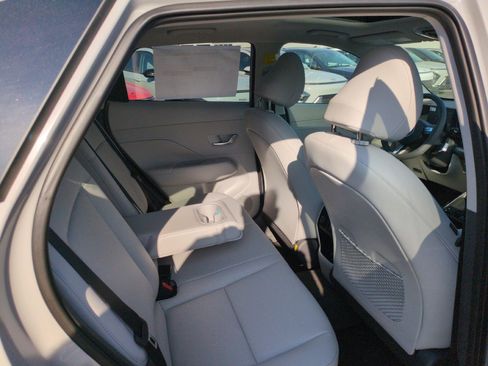 New 2026 Hyundai Kona Limited FWD image 25