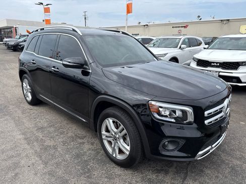 Used 2021 Mercedes-Benz GLB 250 image 10