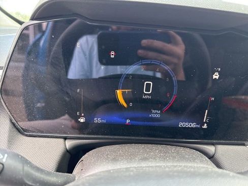 Used 2025 Chevrolet TrailBlazer LS w/ LS Convenience Package FWD image 9