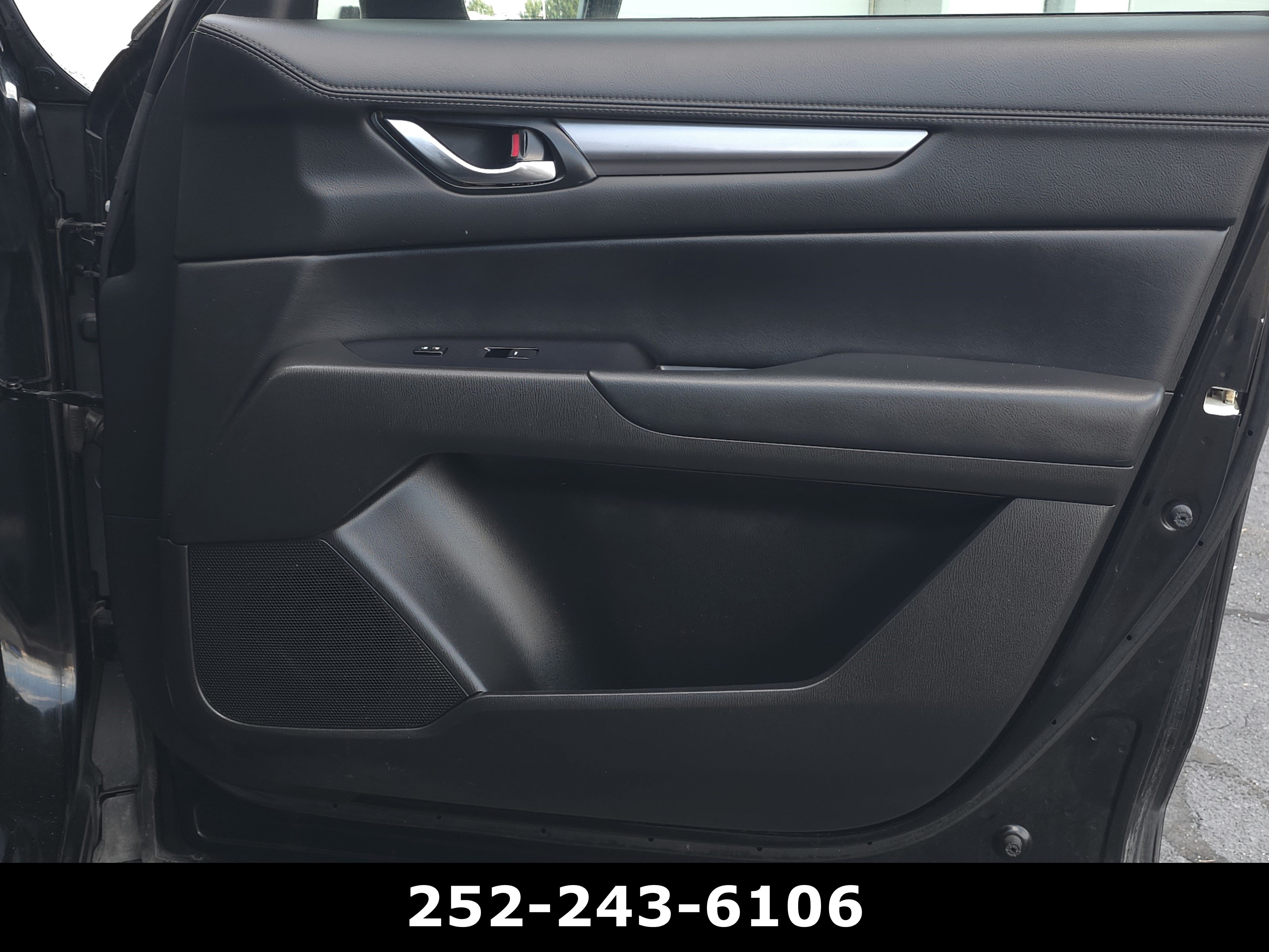 Used 2020 MAZDA CX-5 Touring FWD image 37