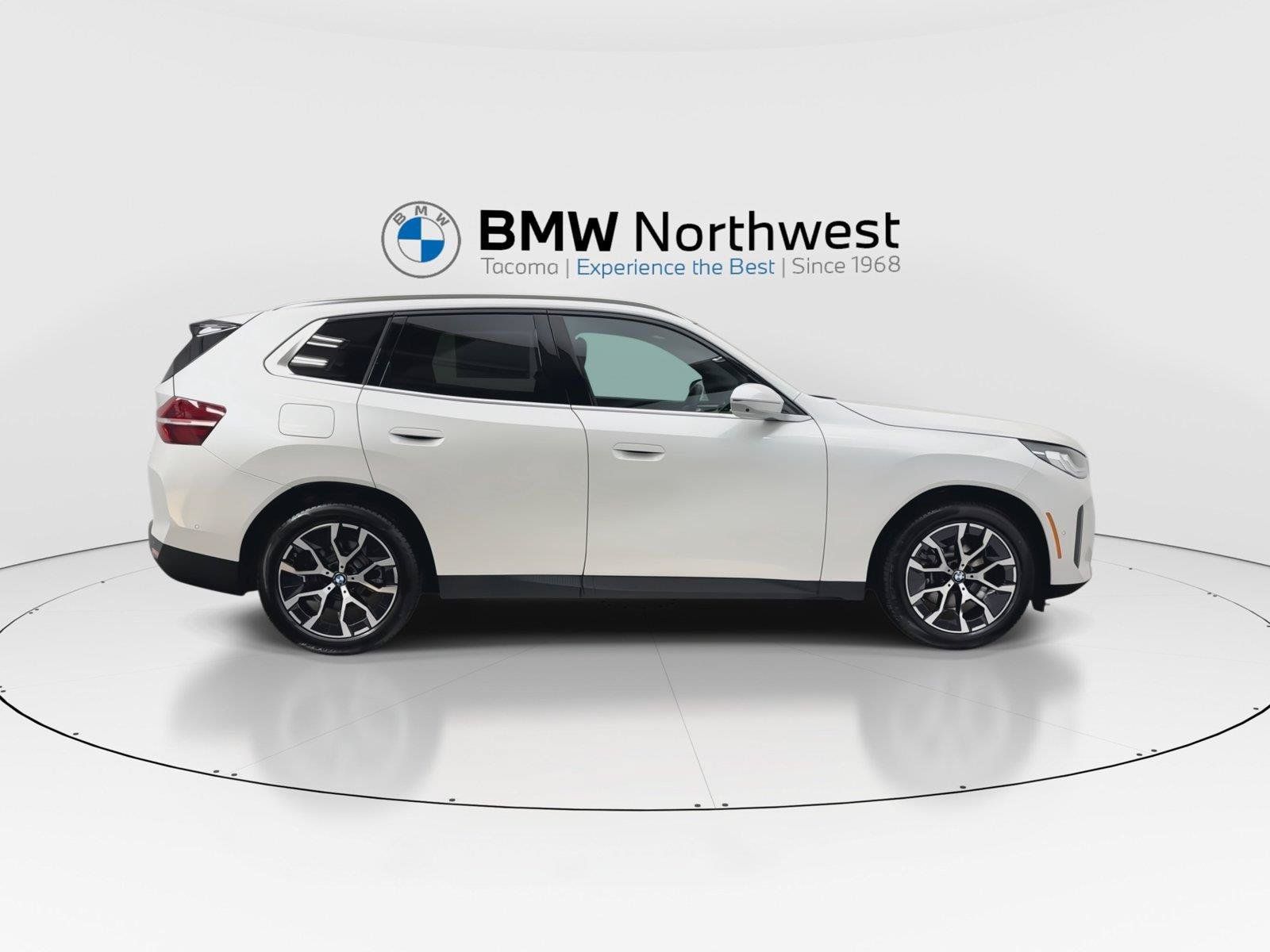 New 2026 BMW X3 xDrive30i w/ Premium Package AWD/4WD image 5