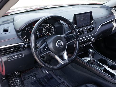 Used 2022 Nissan Altima 2.0 SR image 18