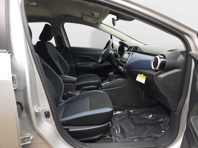 Used 2025 Nissan Versa SV w/ Trunk Package FWD image 37