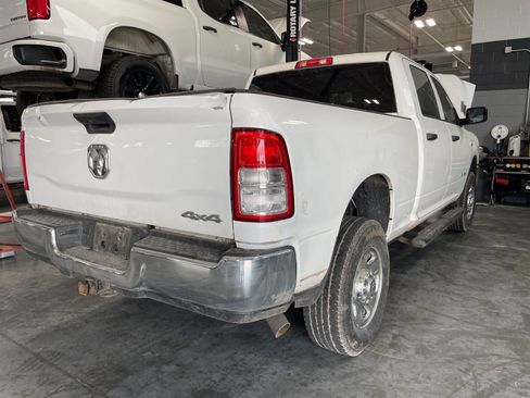 Used 2022 RAM 2500 Tradesman w/ Chrome Appearance Group image 4
