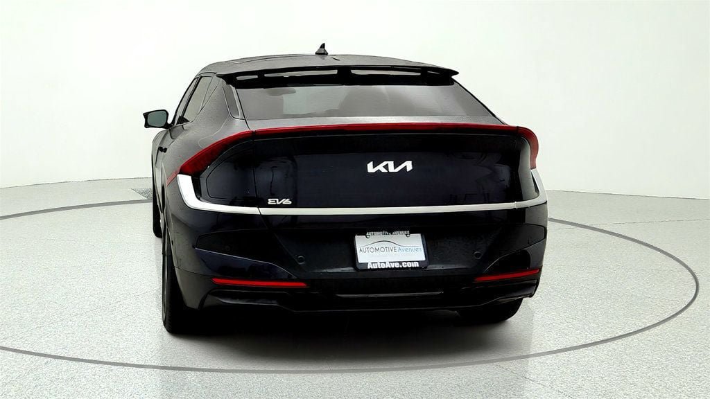 Used 2025 Kia EV6 Light w/ Light LR Technology Package RWD image 6
