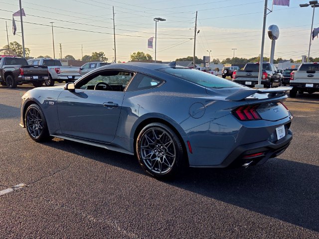 New 2026 Ford Mustang GT Premium w/ GT Performance Package RWD image 5