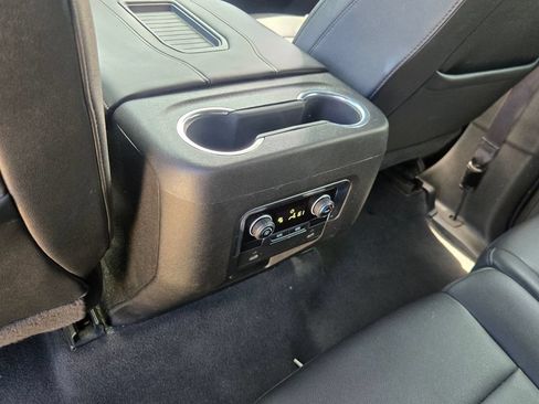 Used 2022 Chevrolet Tahoe LT AWD/4WD image 13