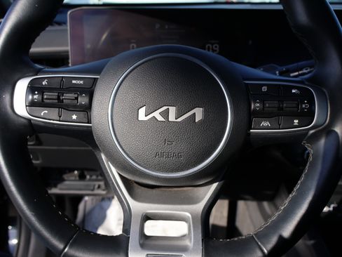 Used 2025 Kia K5 GT-Line w/ GT-Line Premium Package image 32