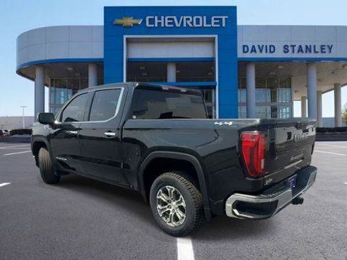 Used 2025 GMC Sierra 1500 SLT w/ SLT Convenience Package AWD/4WD image 6
