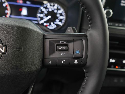 Used 2026 Nissan Rogue SV w/ Cold Weather Package AWD/4WD image 28