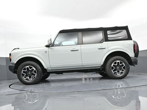 Certified 2022 Ford Bronco Outer Banks image 35