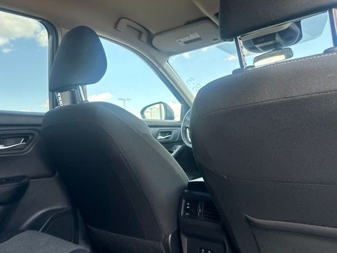 Certified 2025 Nissan Rogue SV AWD/4WD image 28