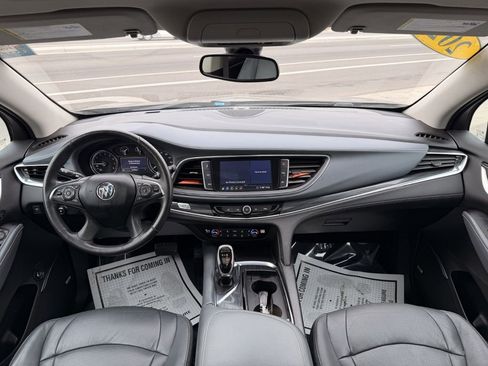 Used 2020 Buick Enclave Premium w/ Sun and Sites Package image 21