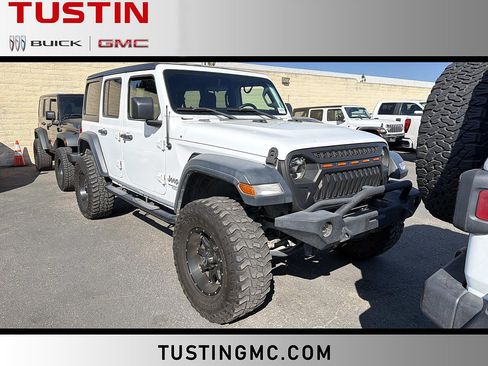 Used 2018 Jeep Wrangler Unlimited Sport S AWD/4WD image 1