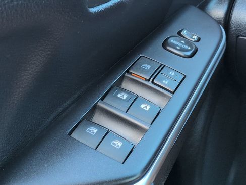 Used 2016 Toyota Camry LE FWD image 20