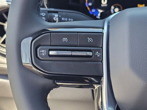 New 2026 Chevrolet Colorado LT RWD image 18