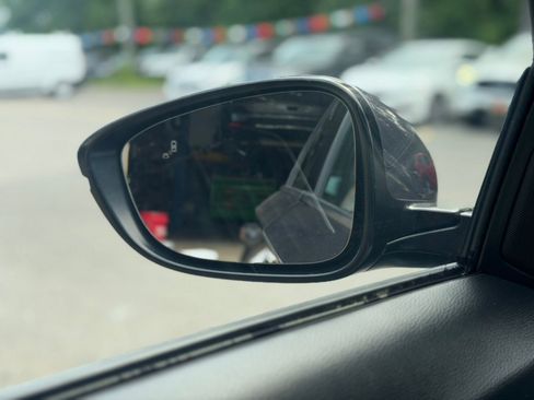 Used 2018 Honda Accord EX-L image 25