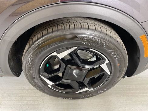 New 2026 Kia Sportage EX w/ EX Panorama Roof Package image 11