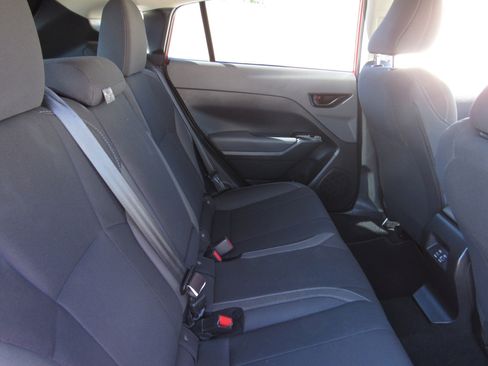 Used 2025 Subaru Crosstrek 2.0i Premium AWD/4WD image 12