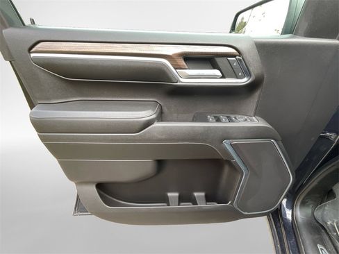 Used 2022 Chevrolet Silverado 1500 LT image 14