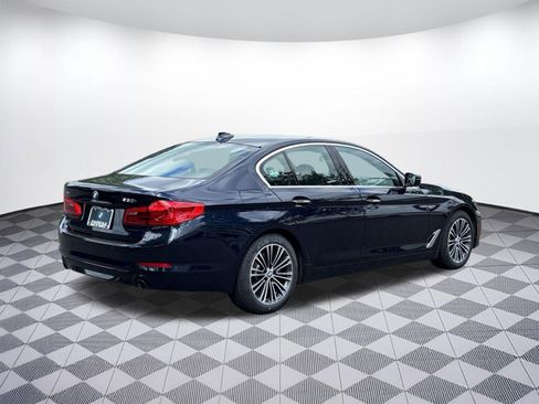 Used 2018 BMW 530i xDrive AWD/4WD image 9