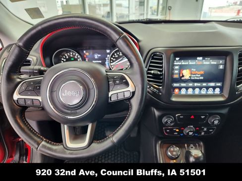 Used 2018 Jeep Compass Trailhawk w/ Leather Interior Group image 22