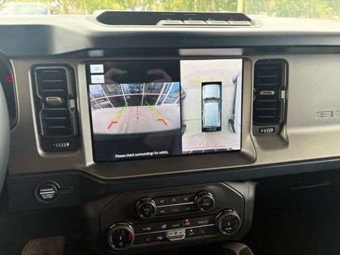 Used 2022 Ford Bronco Outer Banks AWD/4WD image 18